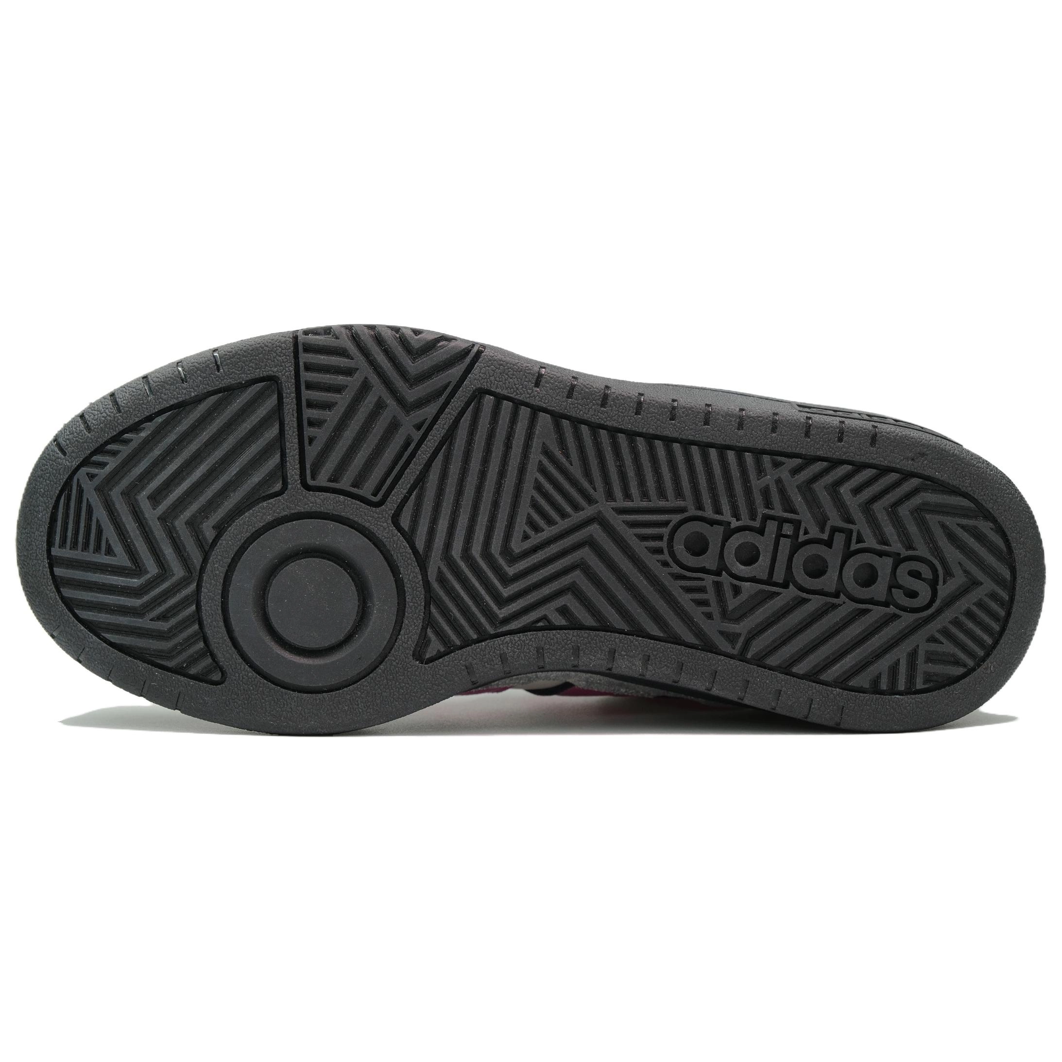 adidas WCARD ADV
