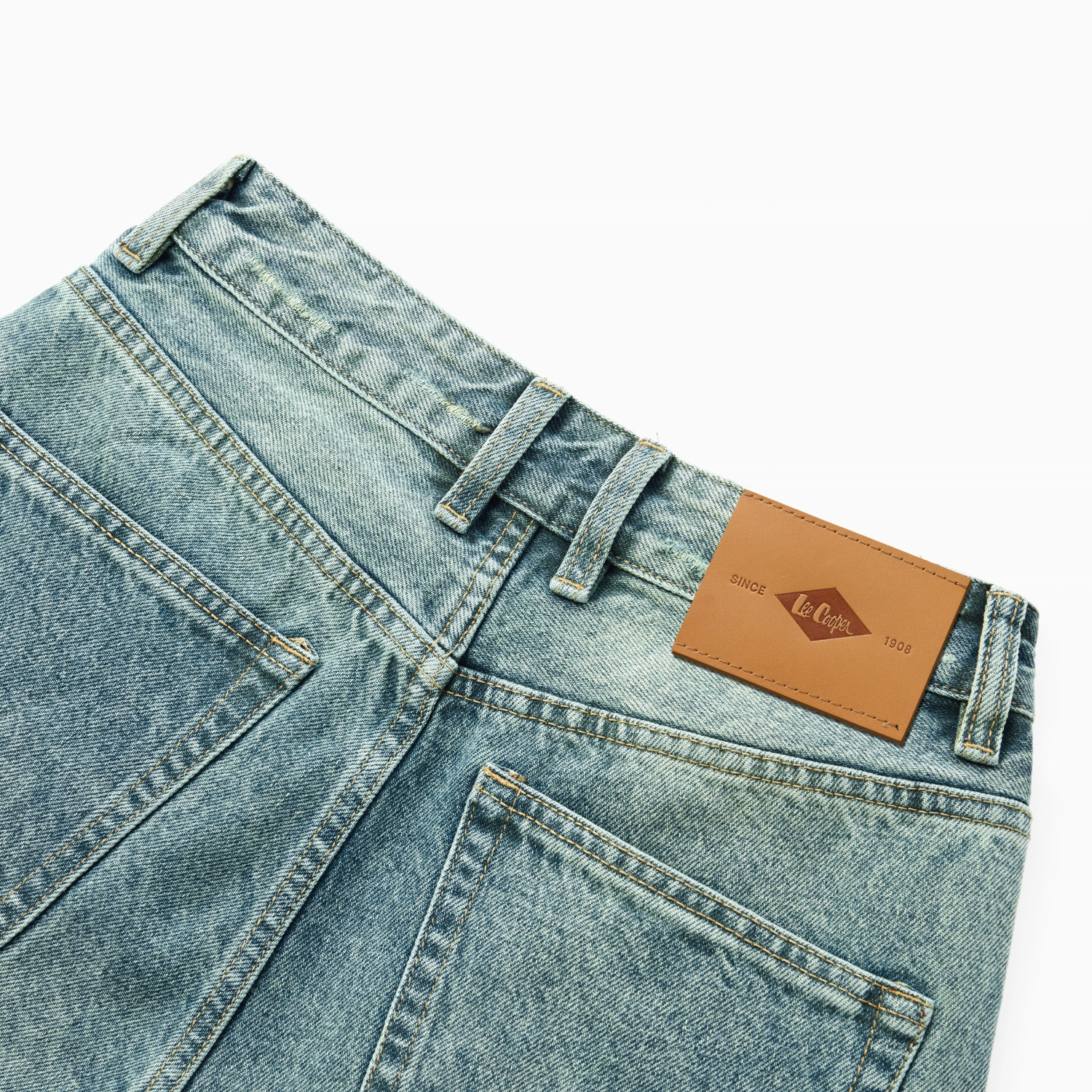 Lee Cooper
