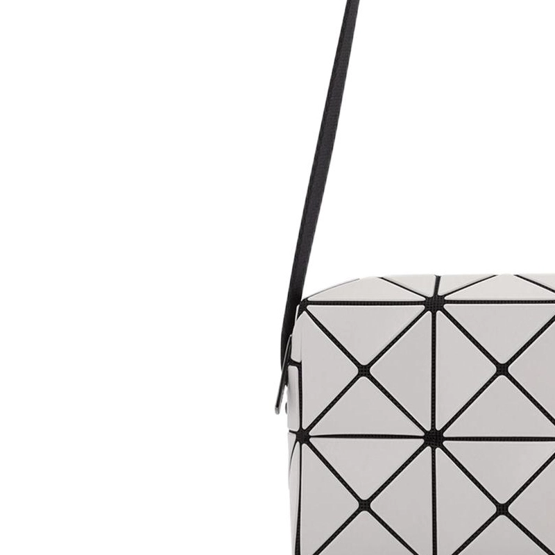 ISSEY MIYAKE Cuboid