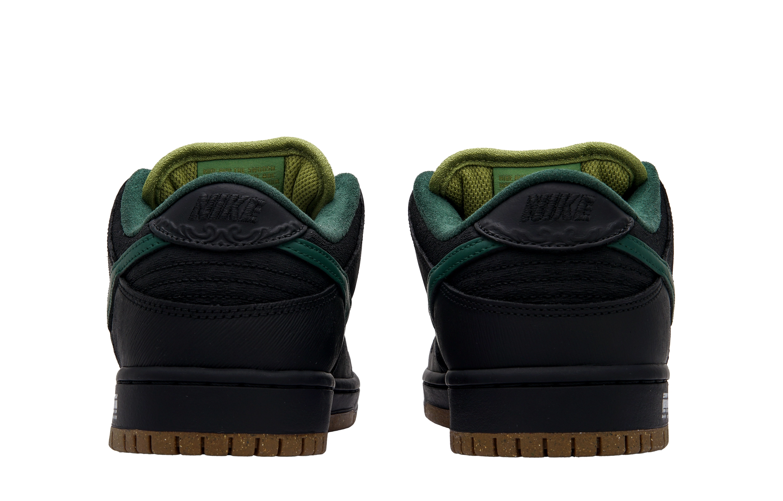 Nike Dunk SB "black magic"