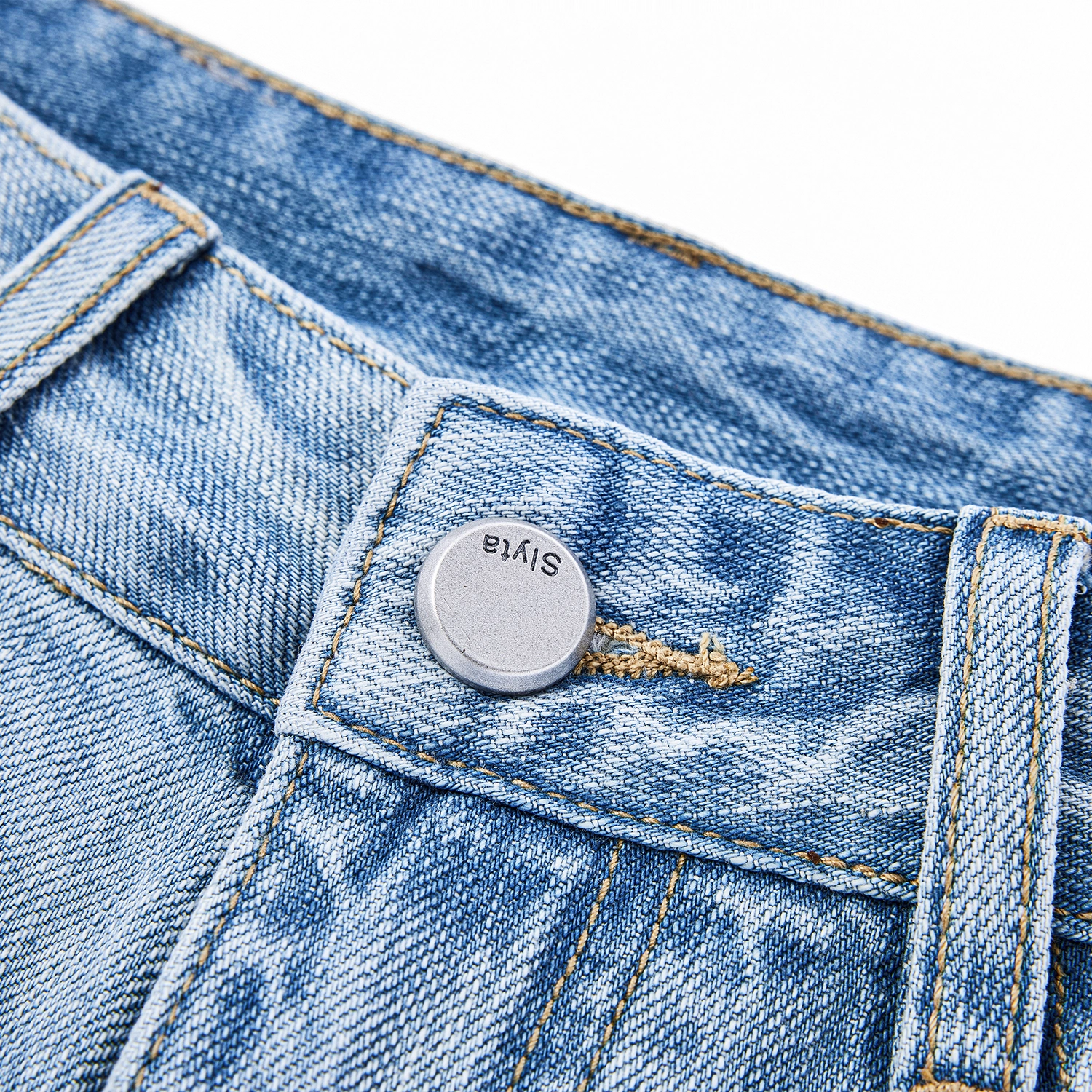 Lee Cooper
