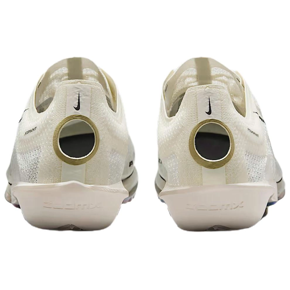 Jakob A. Ingebrigtsen x Nike Victory 2