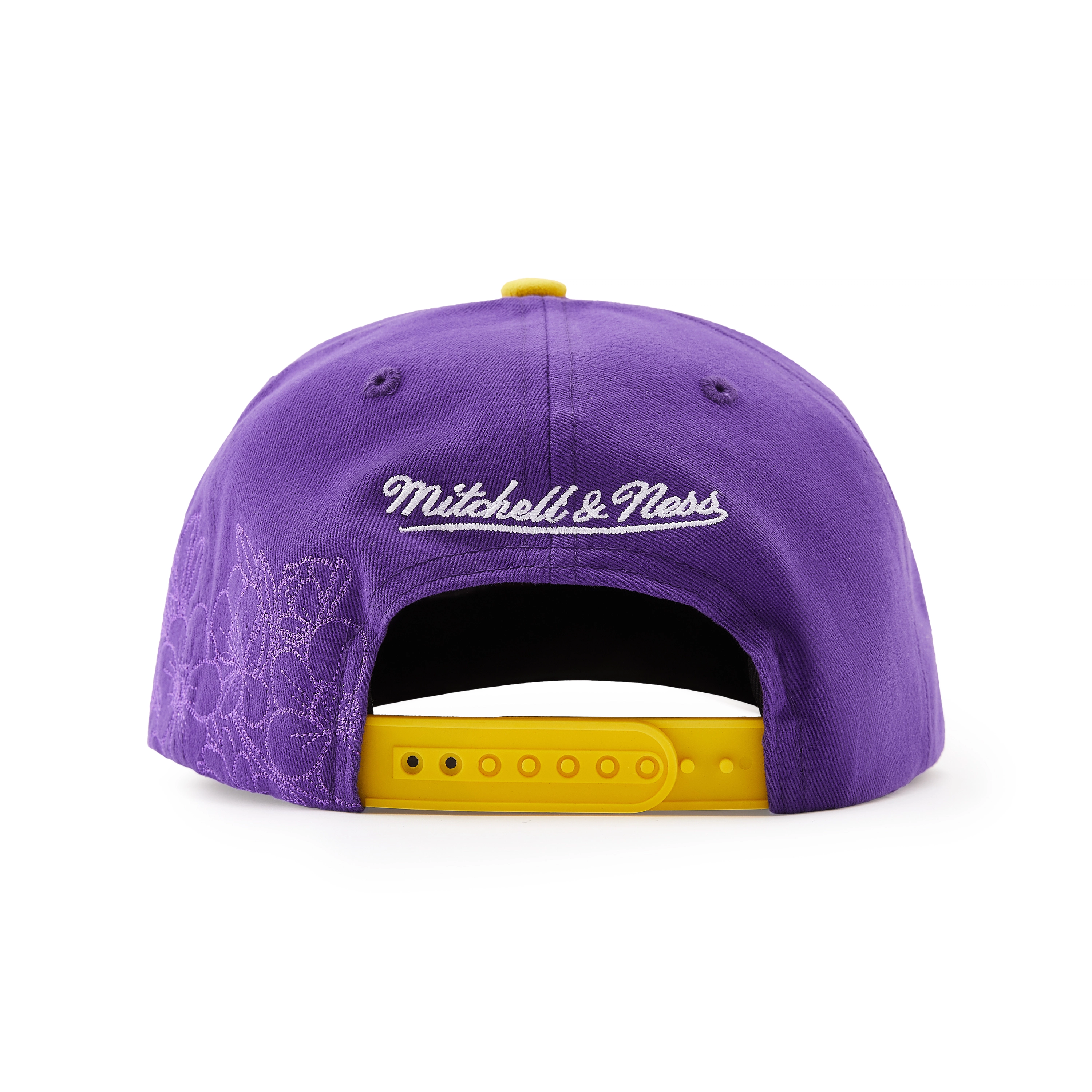 Mitchell Ness NBALifestyle