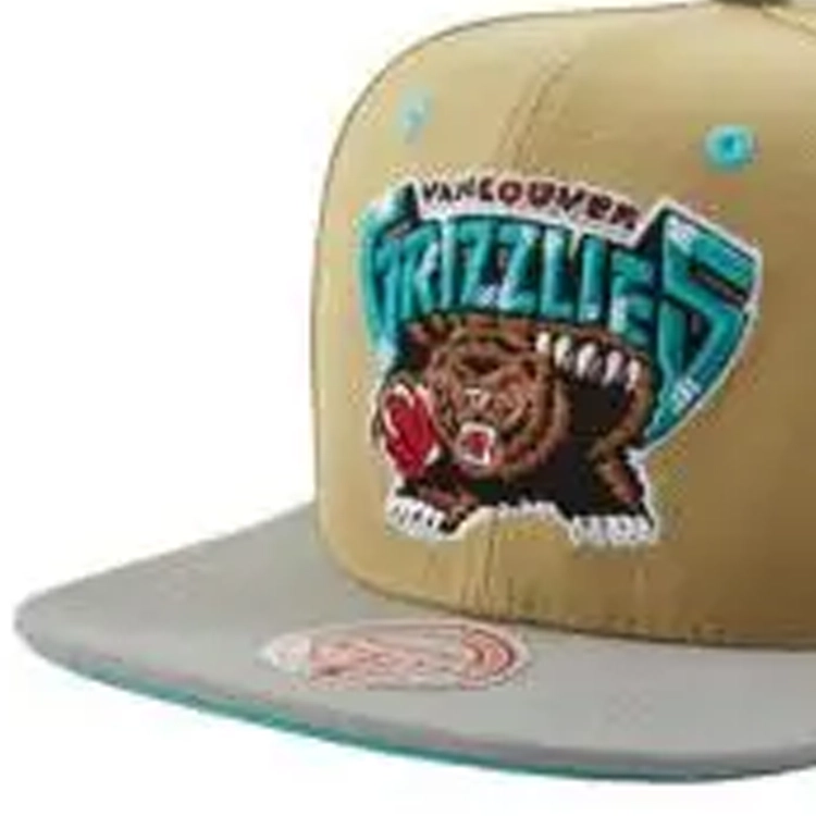 Mitchell Ness -