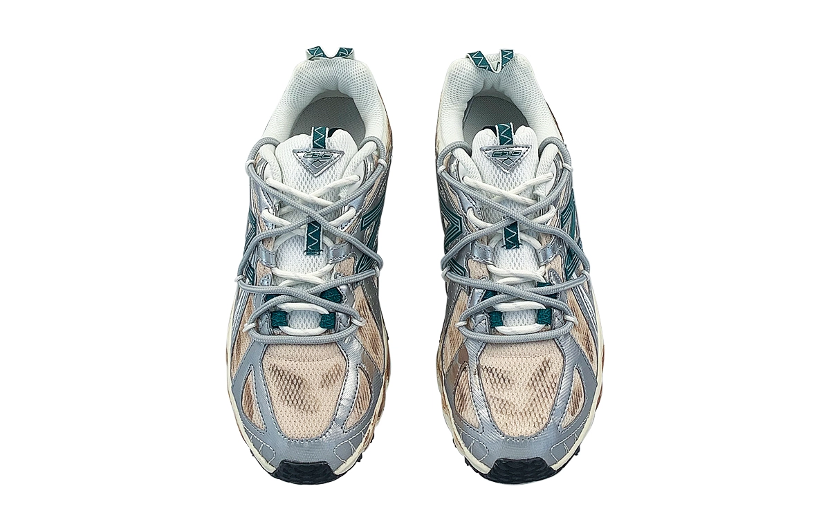 New Balance 610T YD