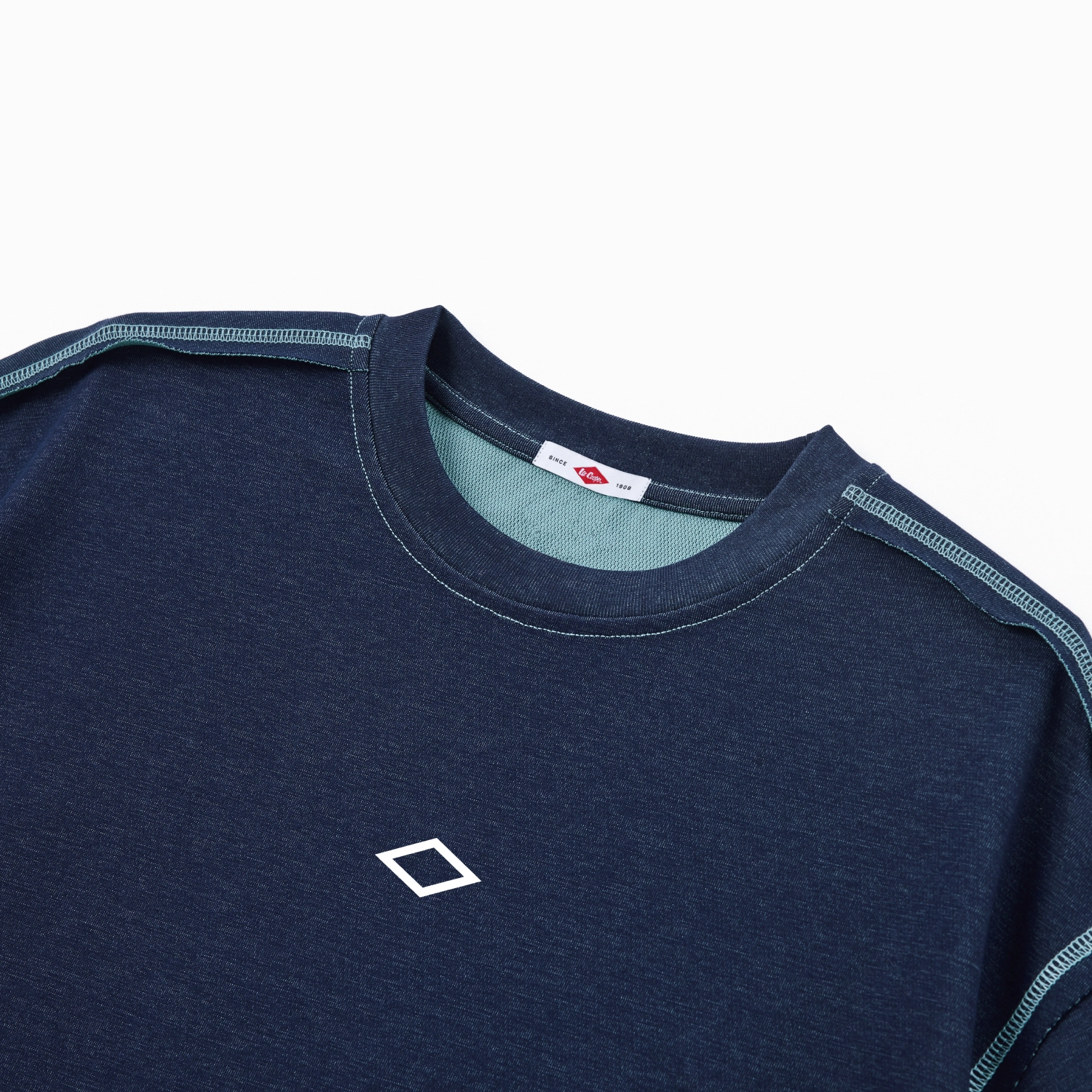 Lee Cooper T
