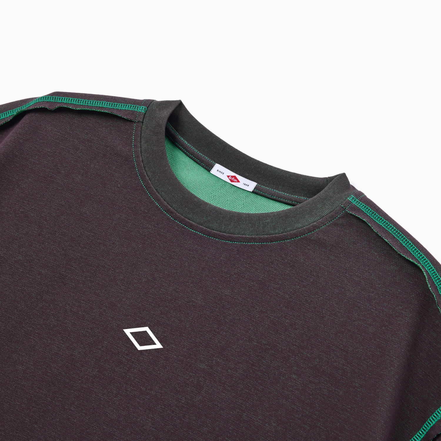 Lee Cooper T