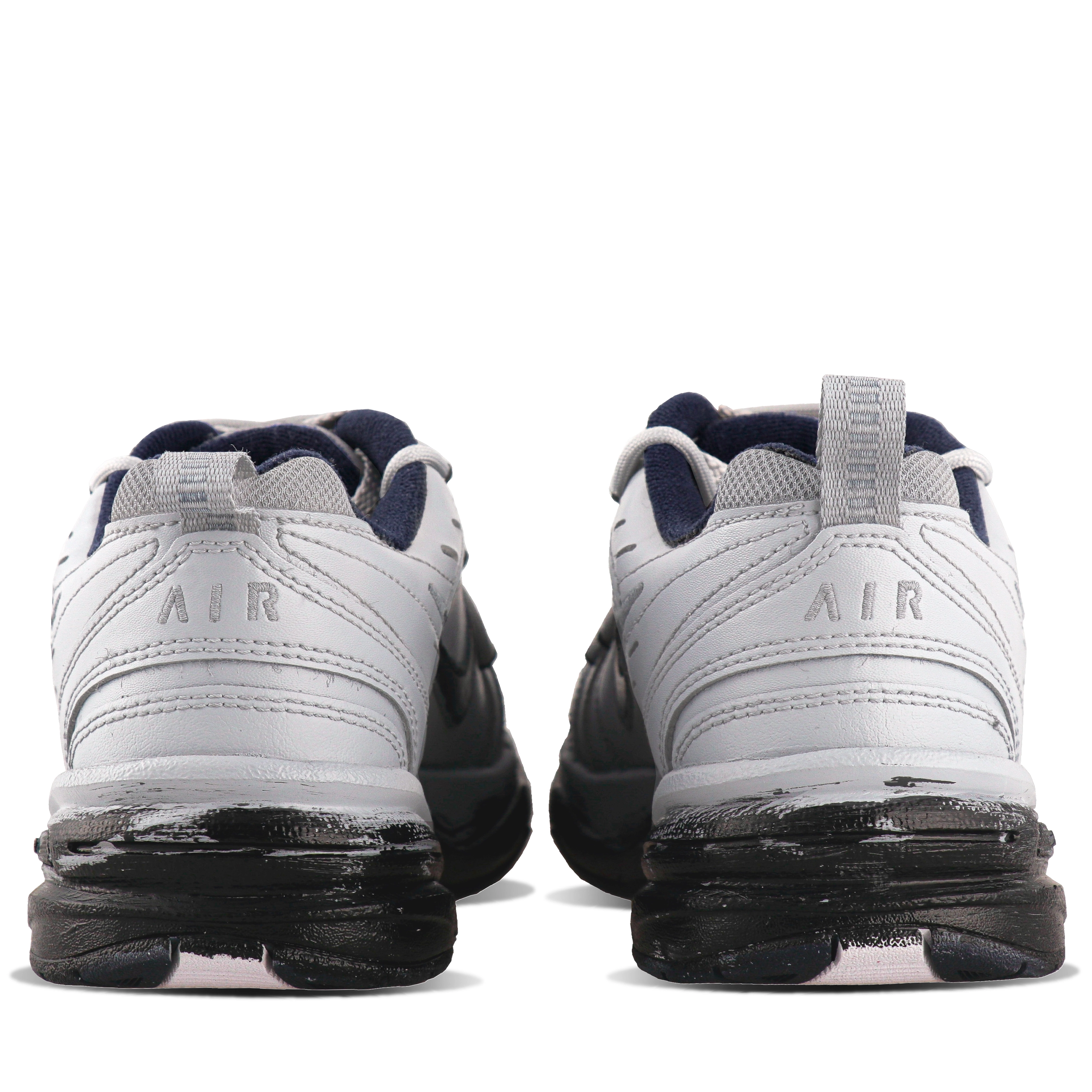 Nike Air Monarch 4