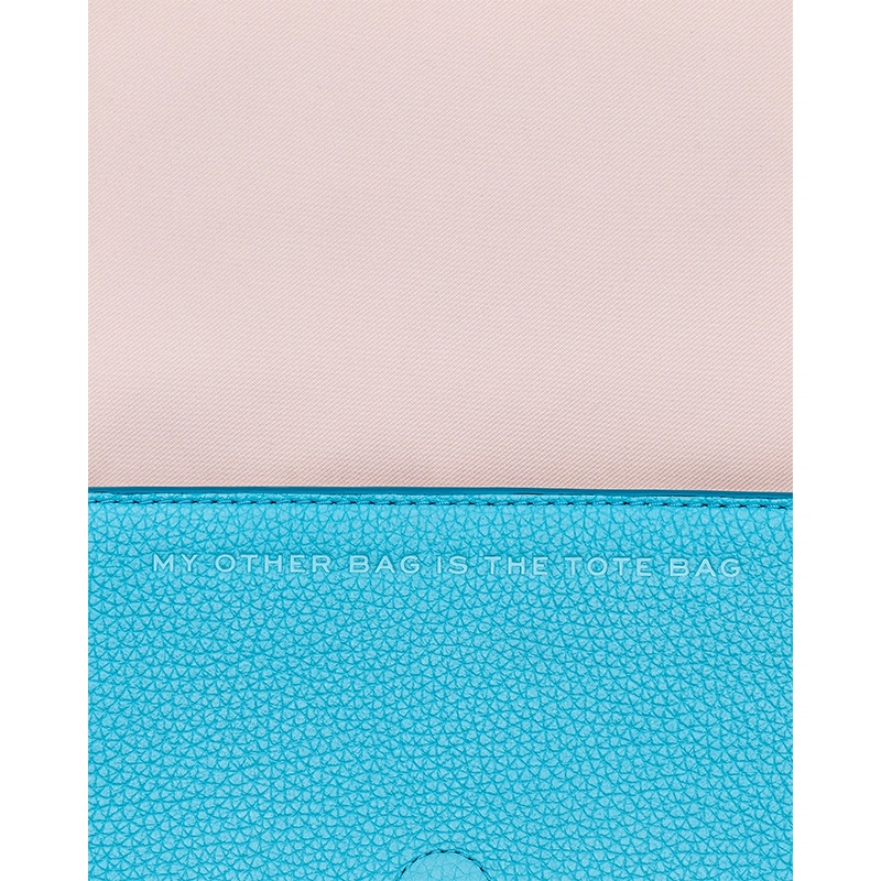 MARC JACOBS THE LEATHER Logo