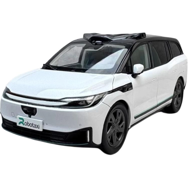 RT6 SUV 118
