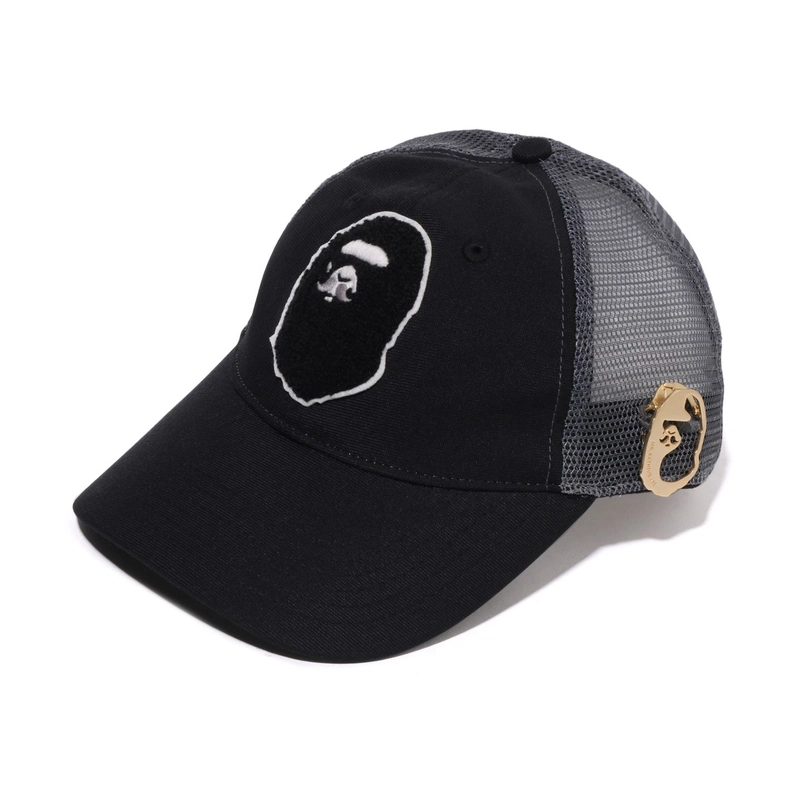 A BATHING APE