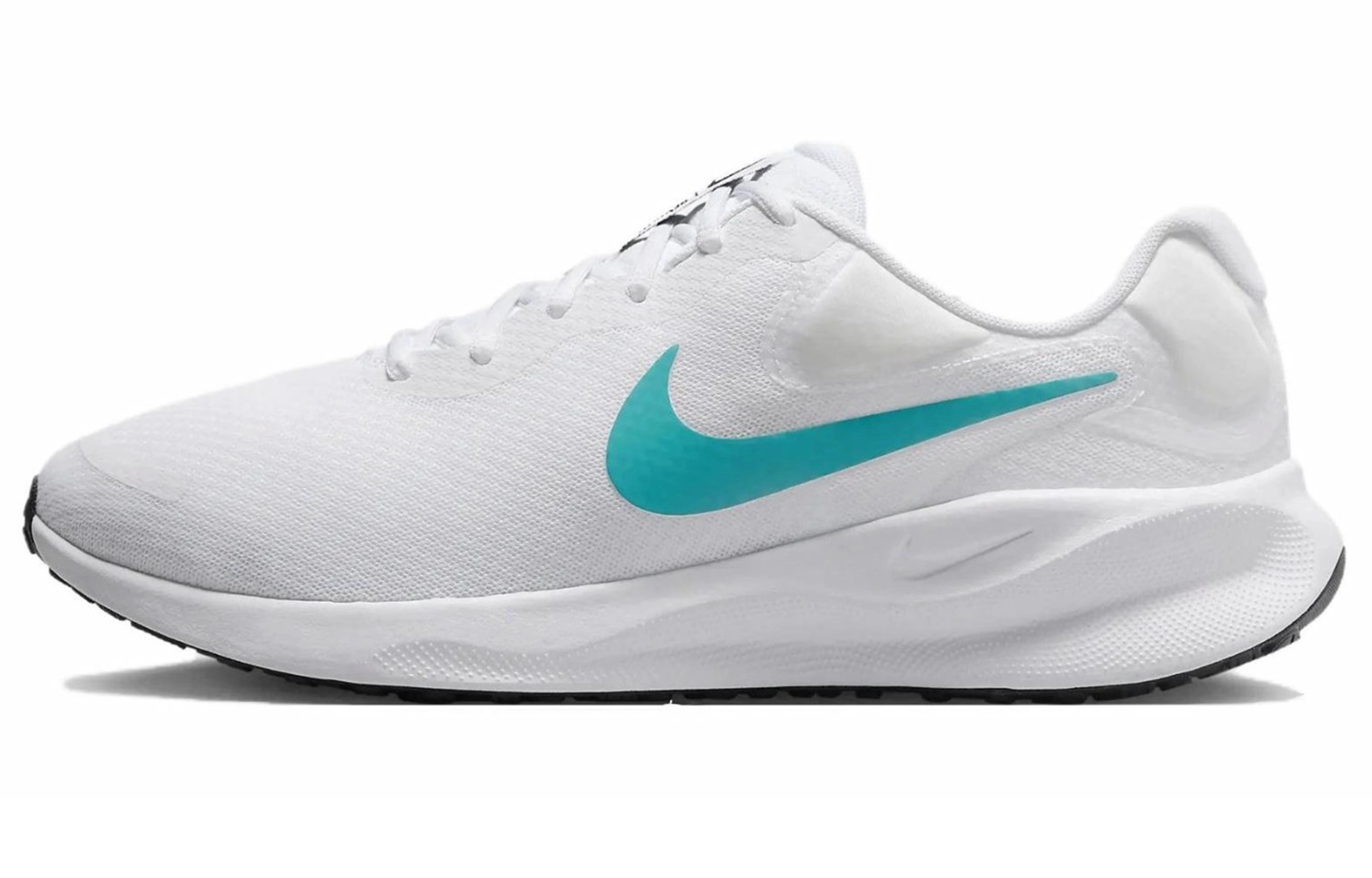 Nike REVOLUTION 7
