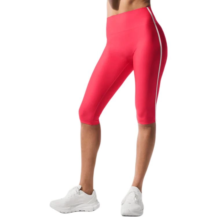 alo yoga Airlift