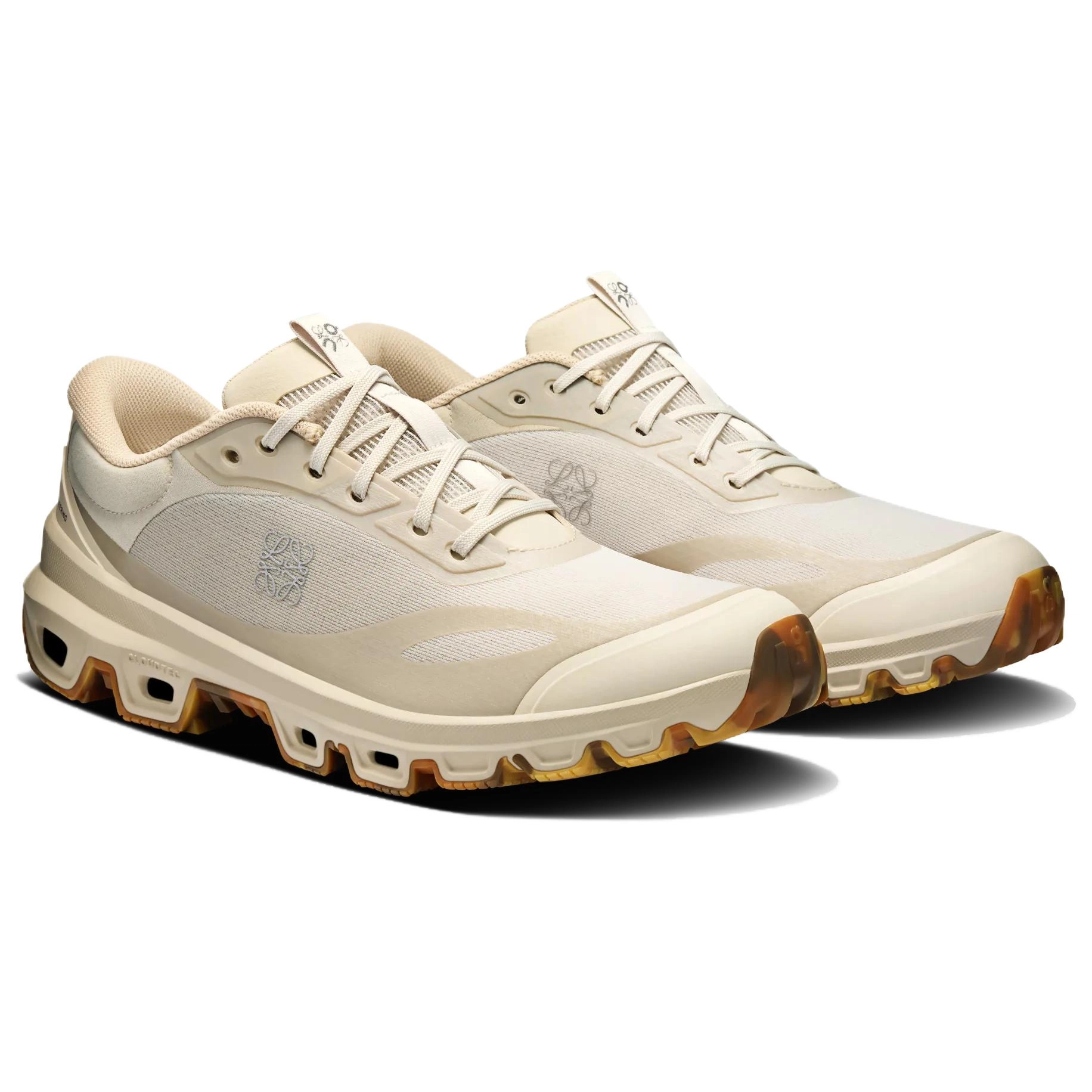LOEWE x On Cloudventure 2.0