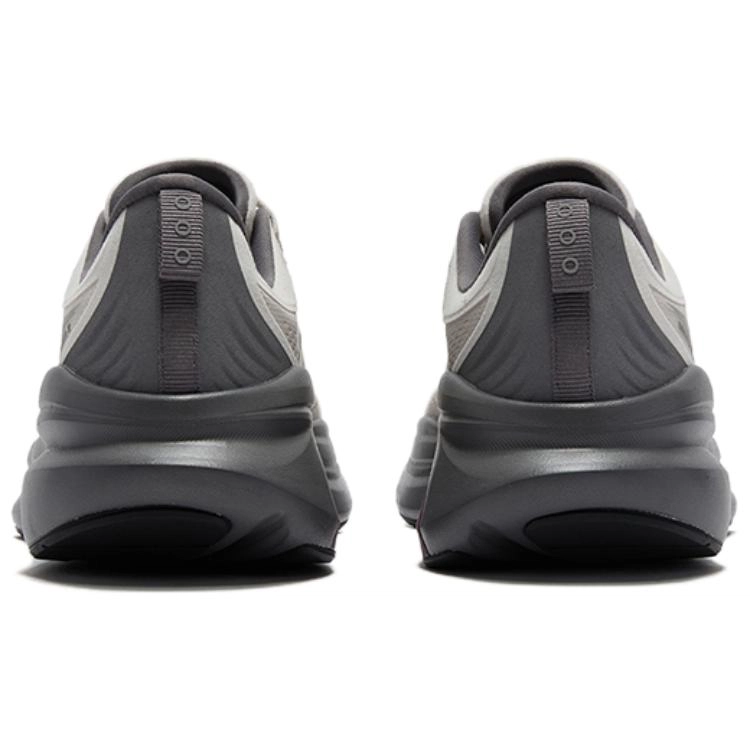 Saucony VESSEL 2