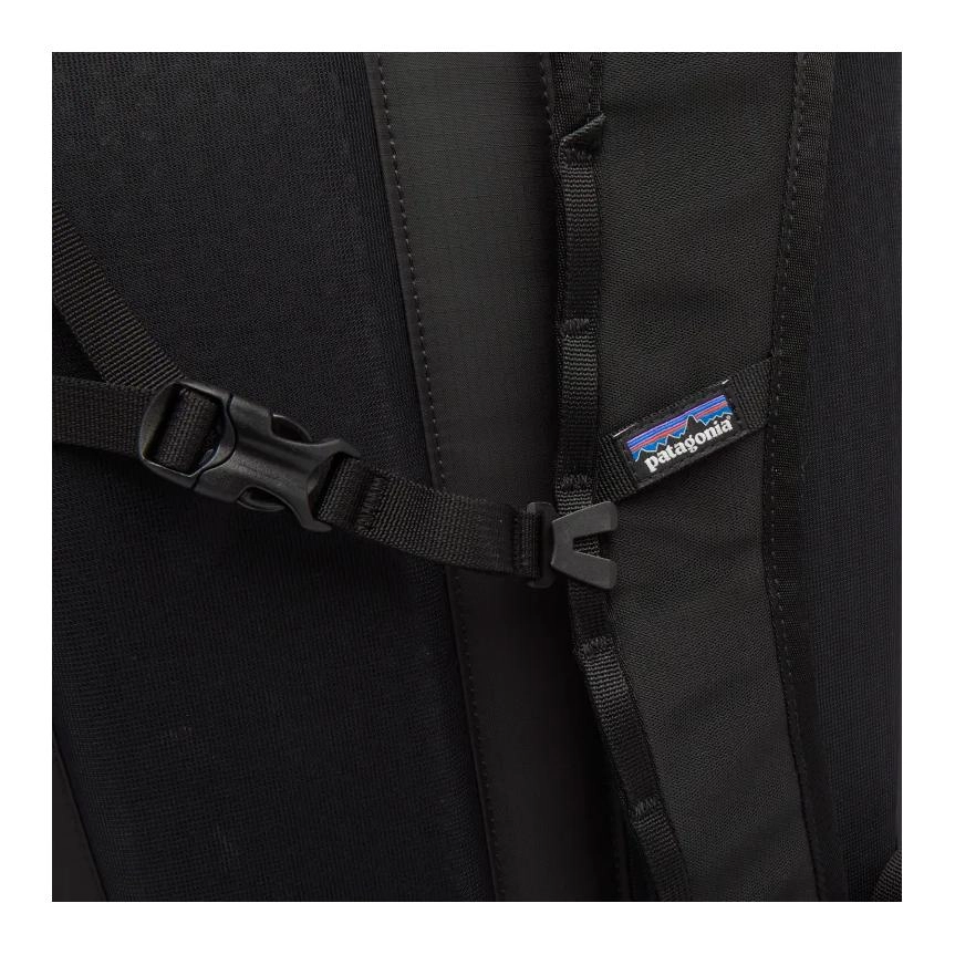 patagonia Terravia 22L Logo