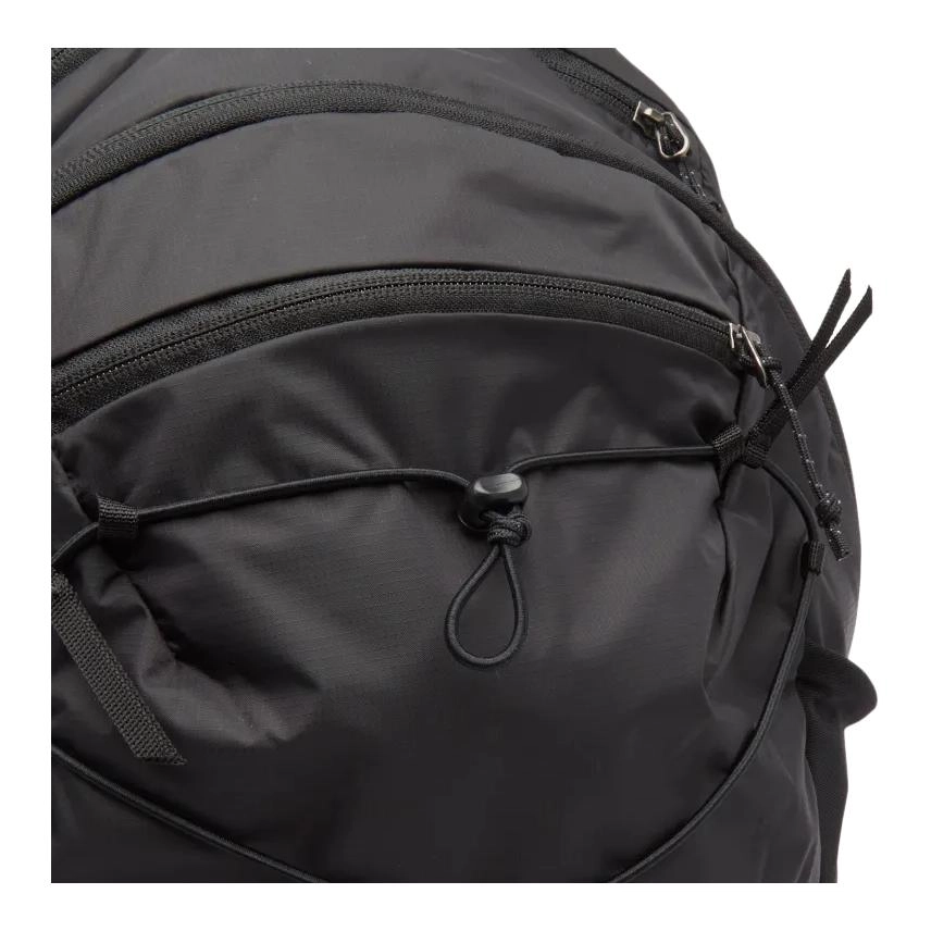 patagonia Terravia 22L Logo