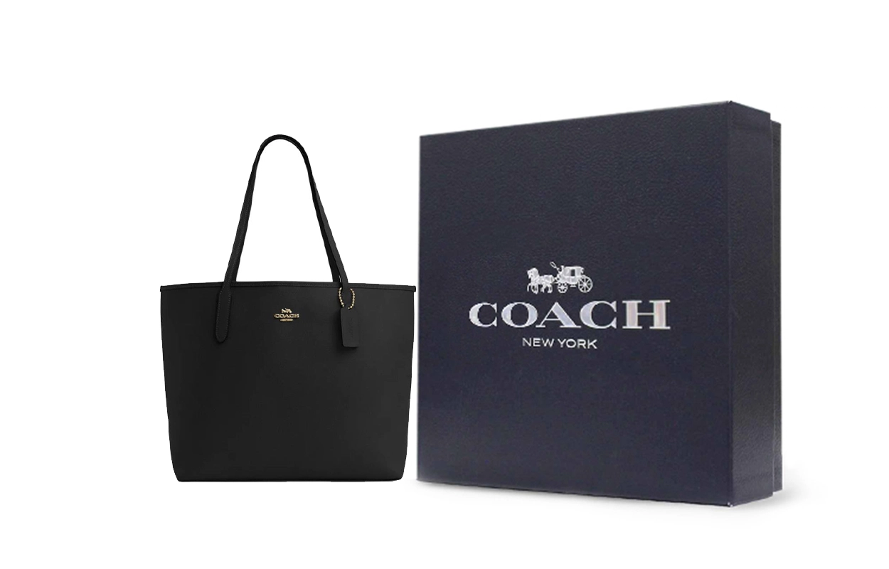 COACH City 33 Logo Tote