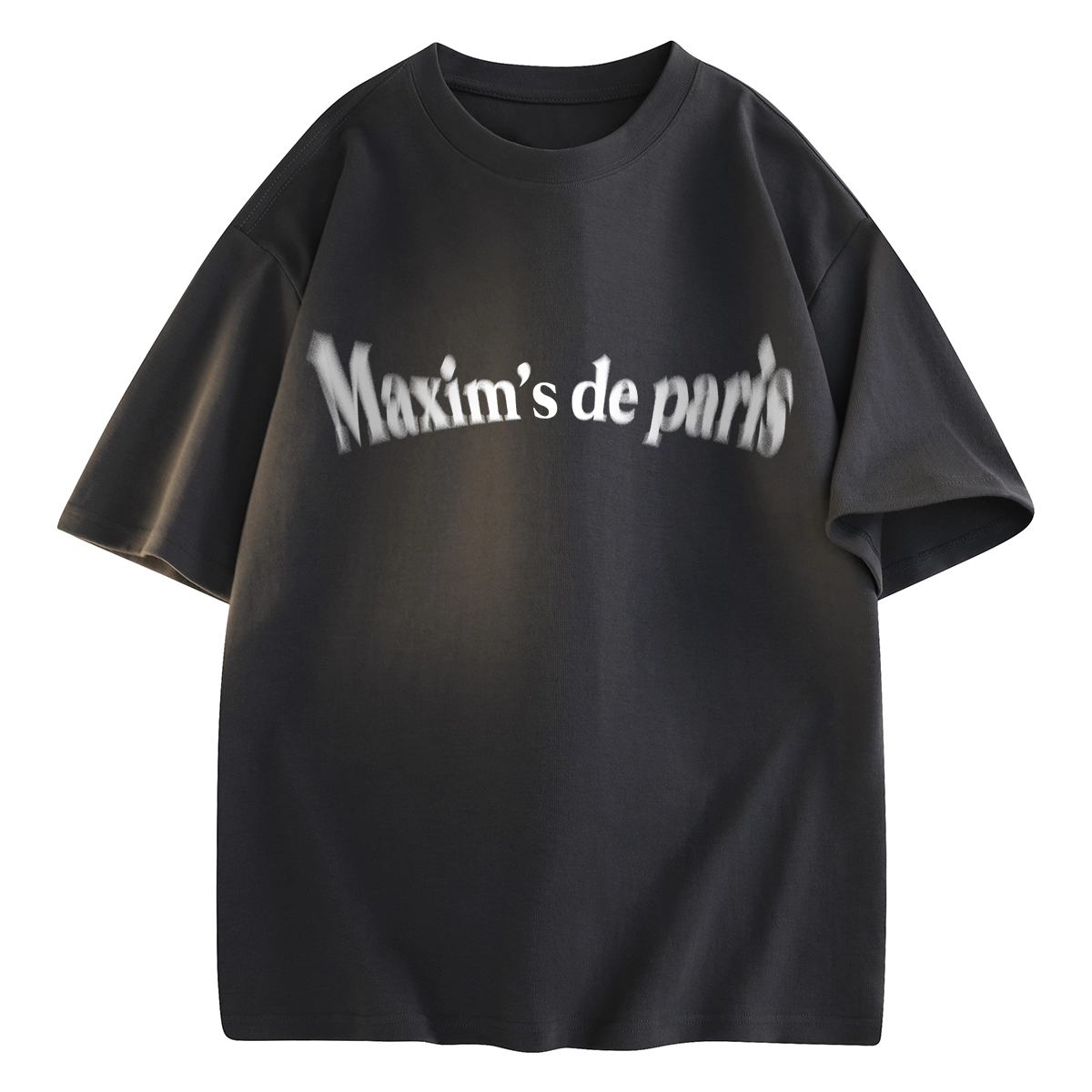 maxim's de paris T