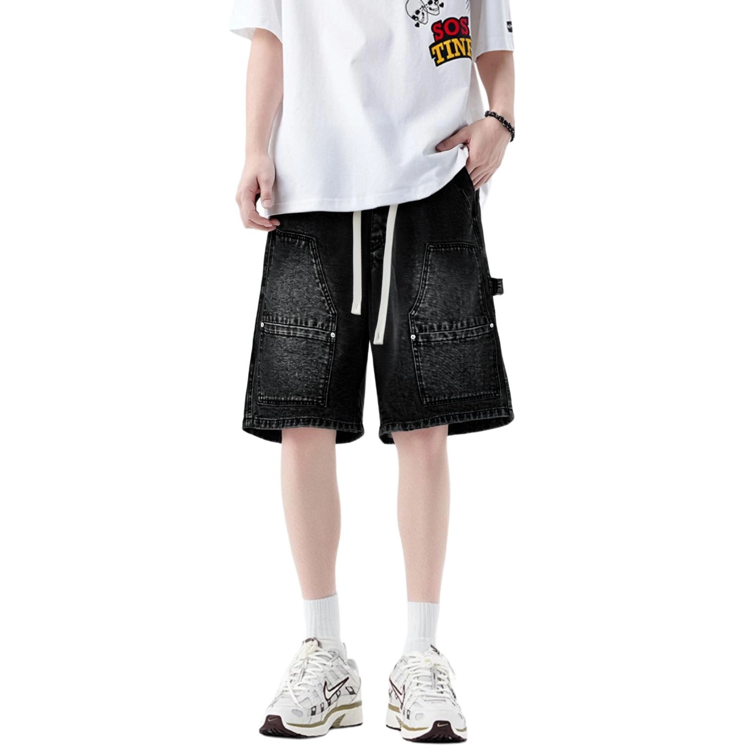 AWAO
