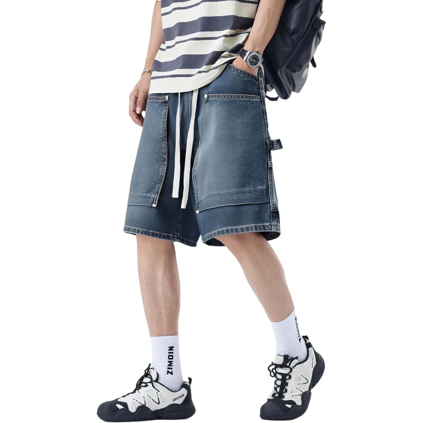 AWAO