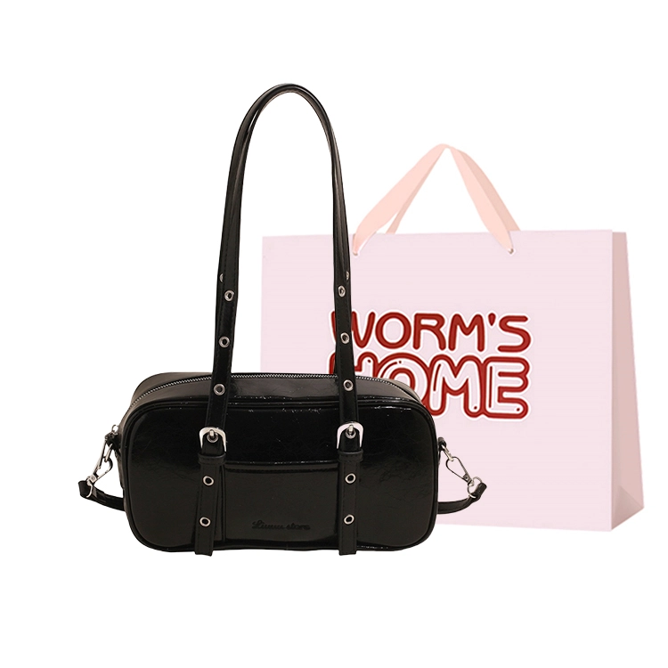 WORM'S HOME PU