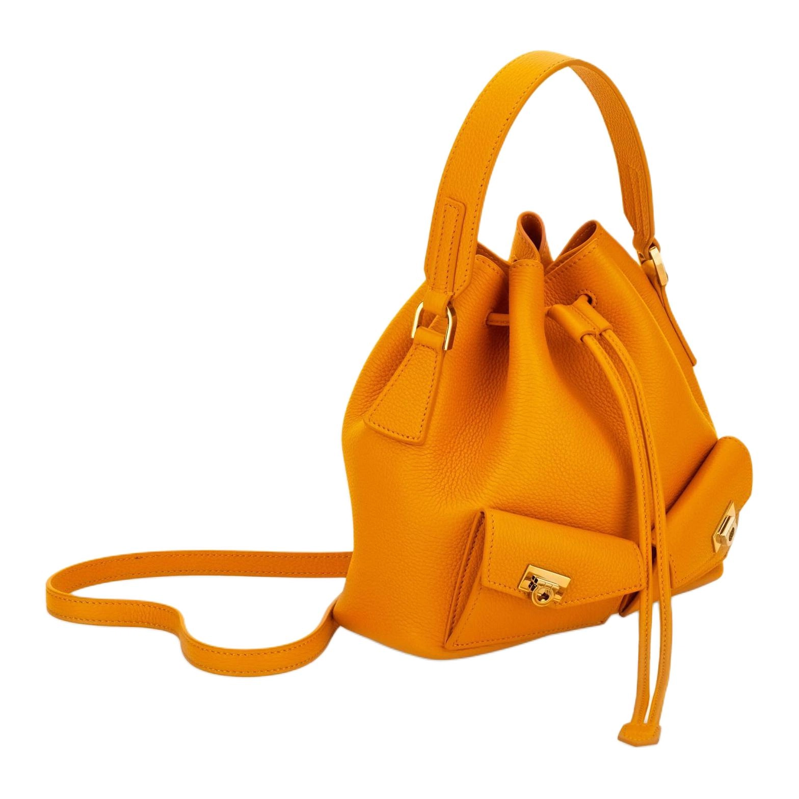 FERRAGAMO Hug