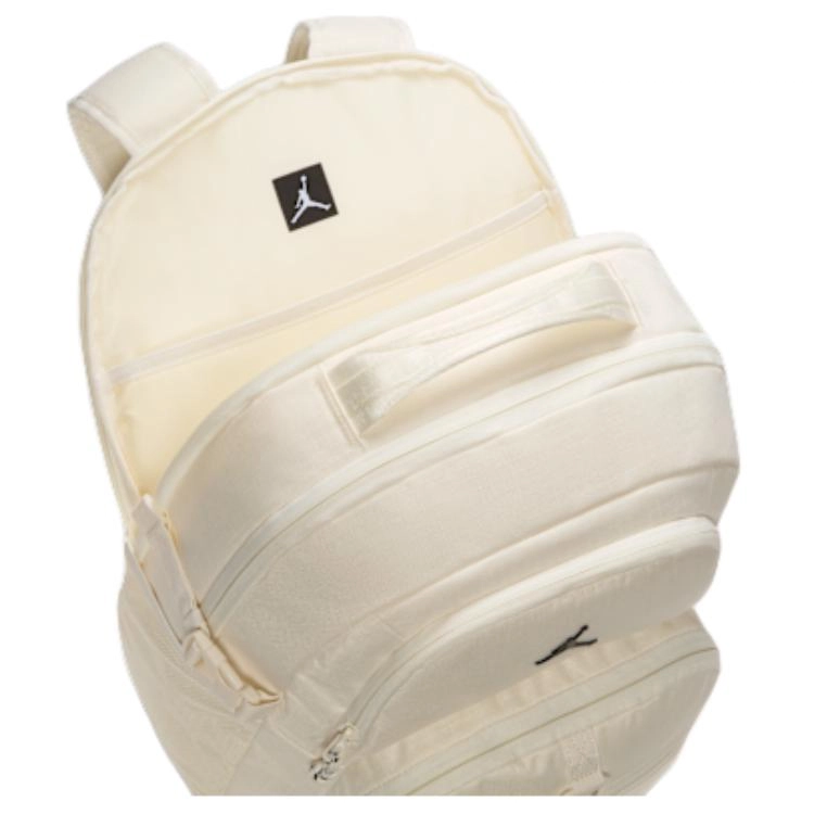 Jordan 25L Blacktop Logo