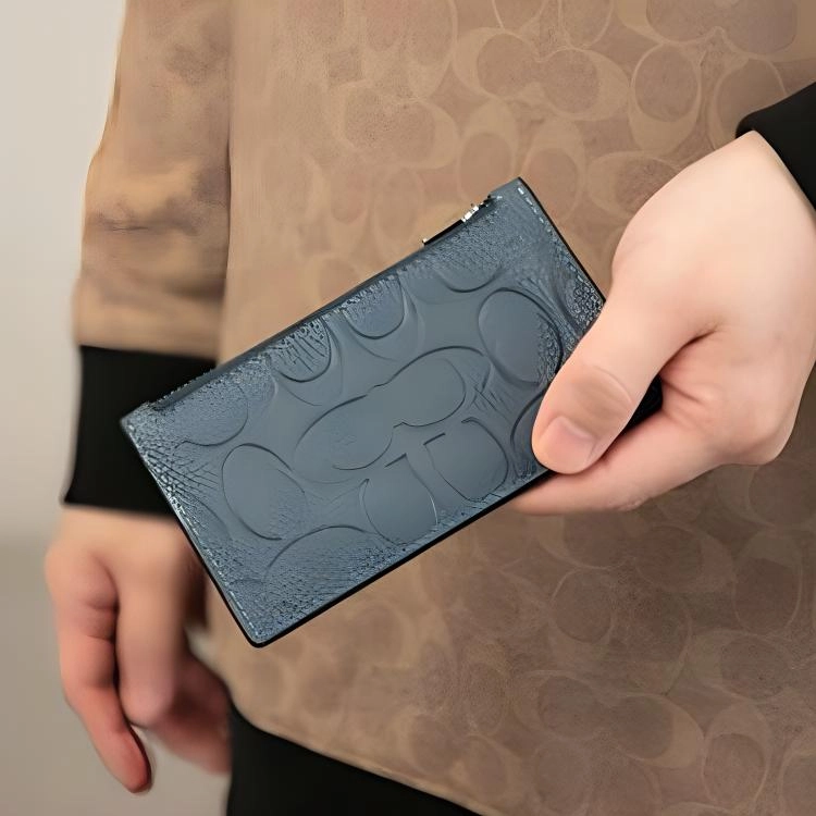 COACH Card Case 13 Logo