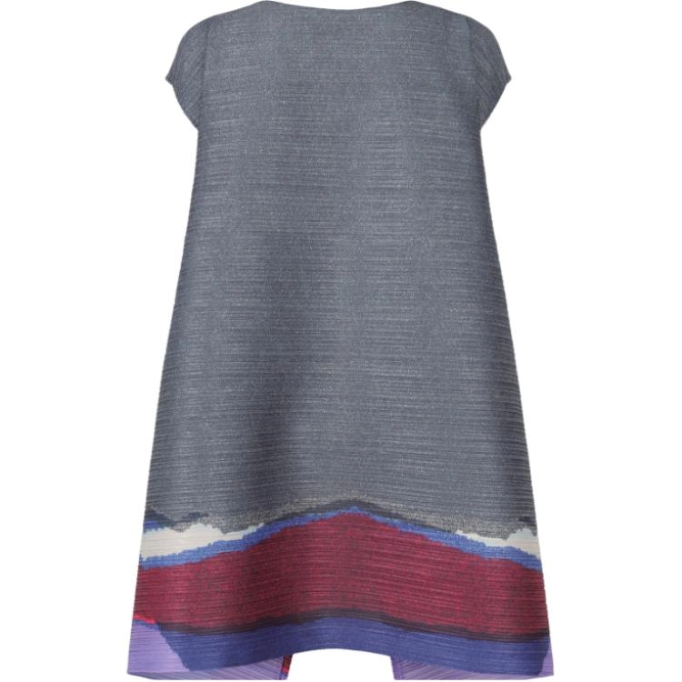 PLEATS PLEASE ISSEY MIYAKE T