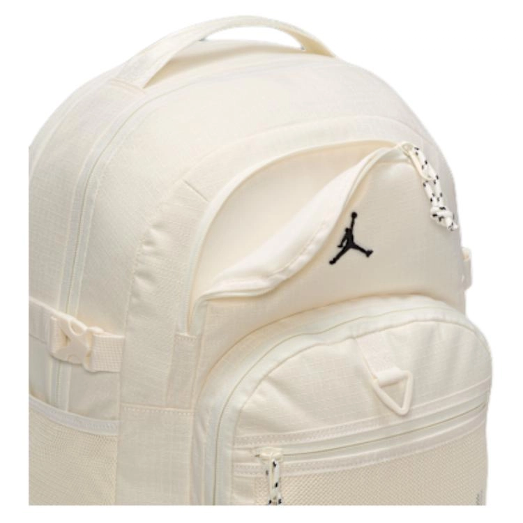 Jordan 25L Blacktop Logo