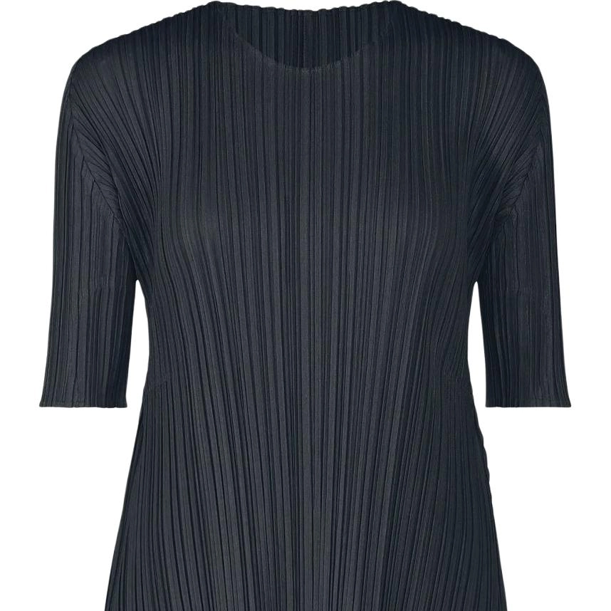 PLEATS PLEASE ISSEY MIYAKE
