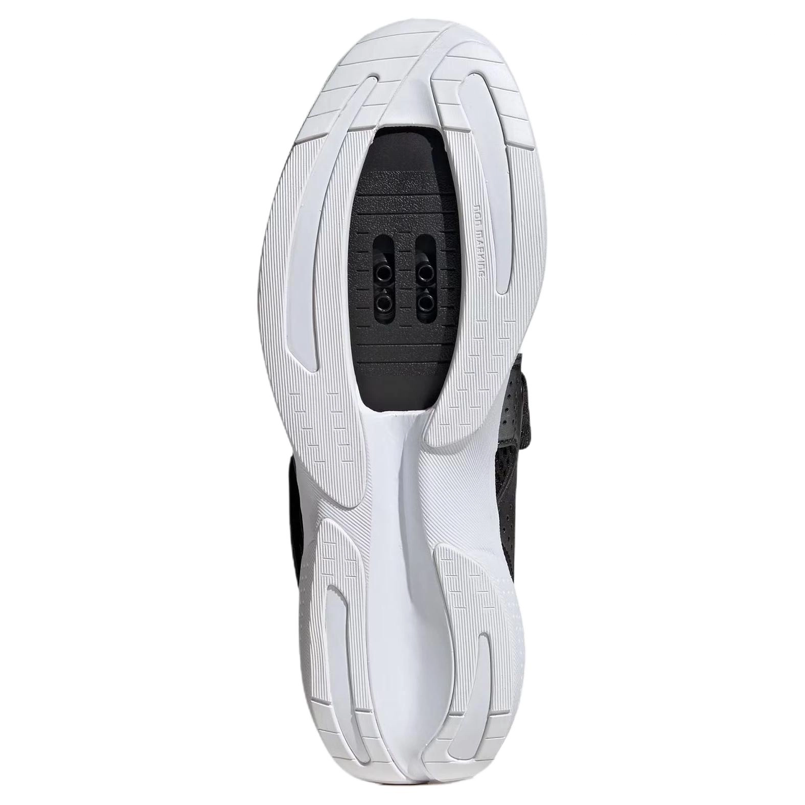 adidas VELOCADE