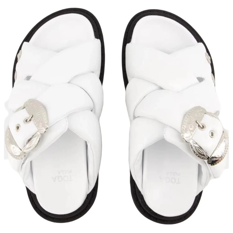 Toga Pulla