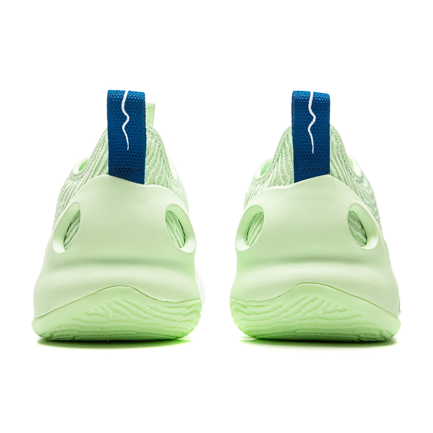LiNing ULTRA LOW