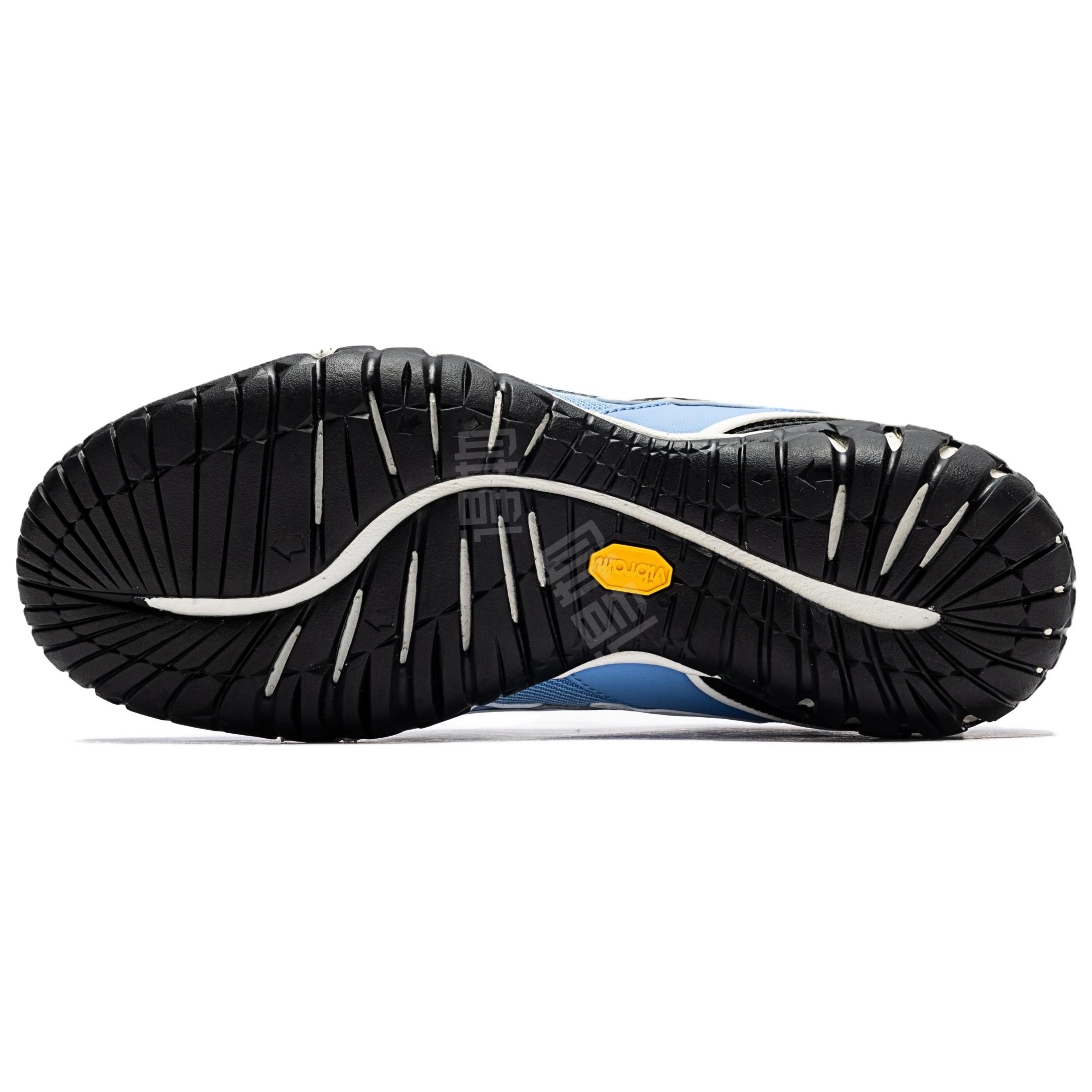 ANTA SNEAKERVERSE Thorn