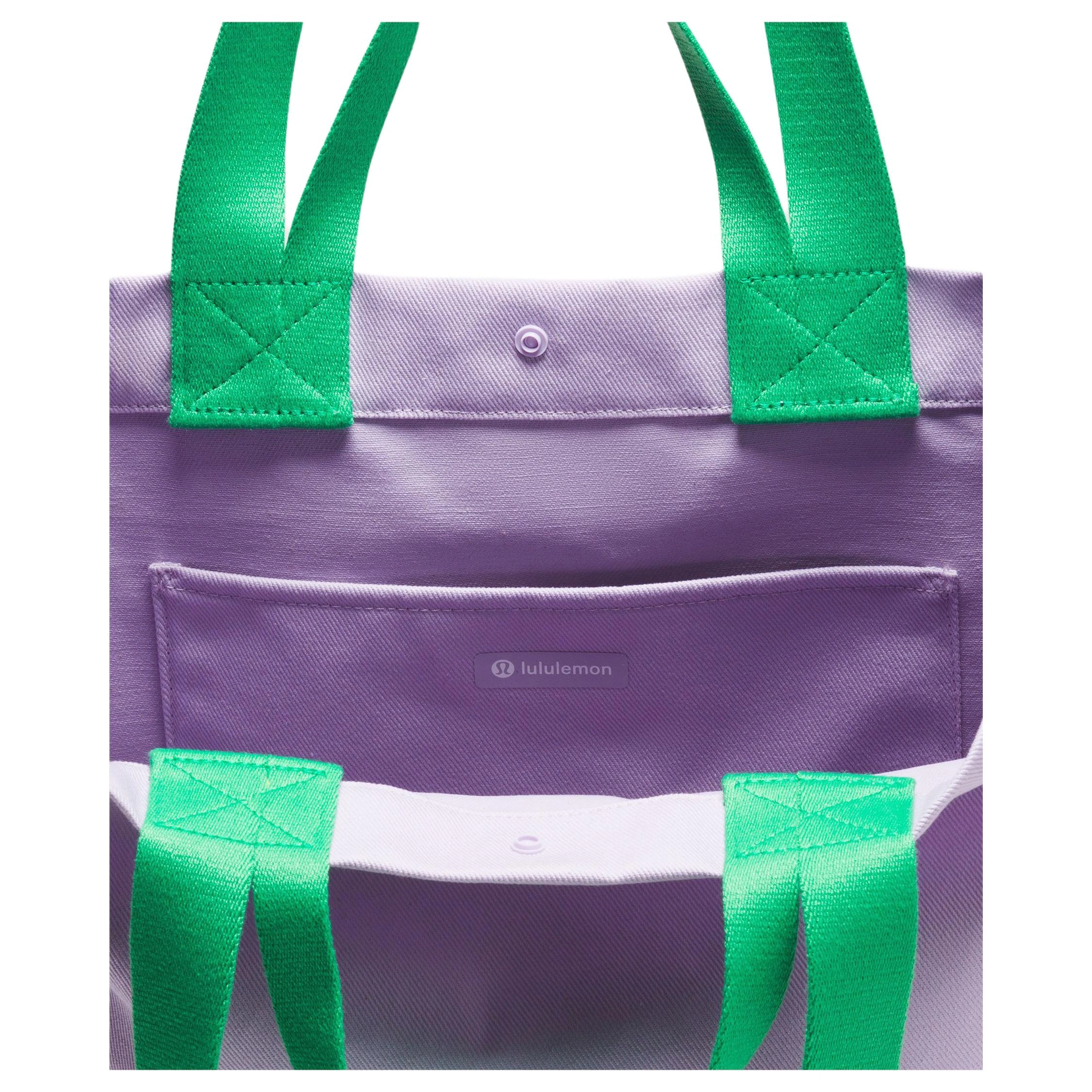 lululemon Double-Handle 17L Tote