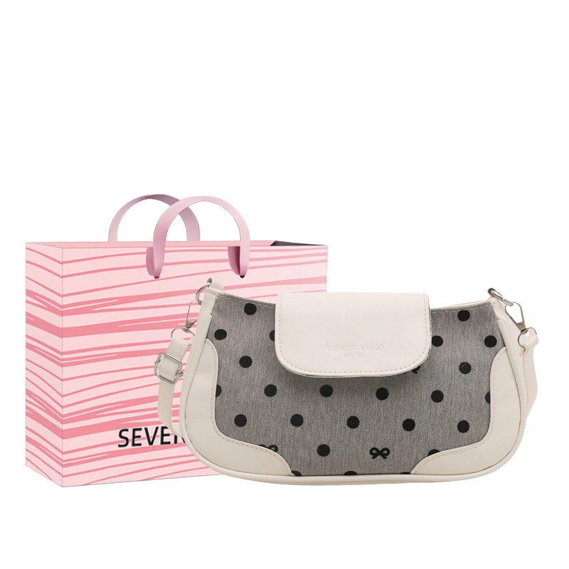 SEVENMOONS PU