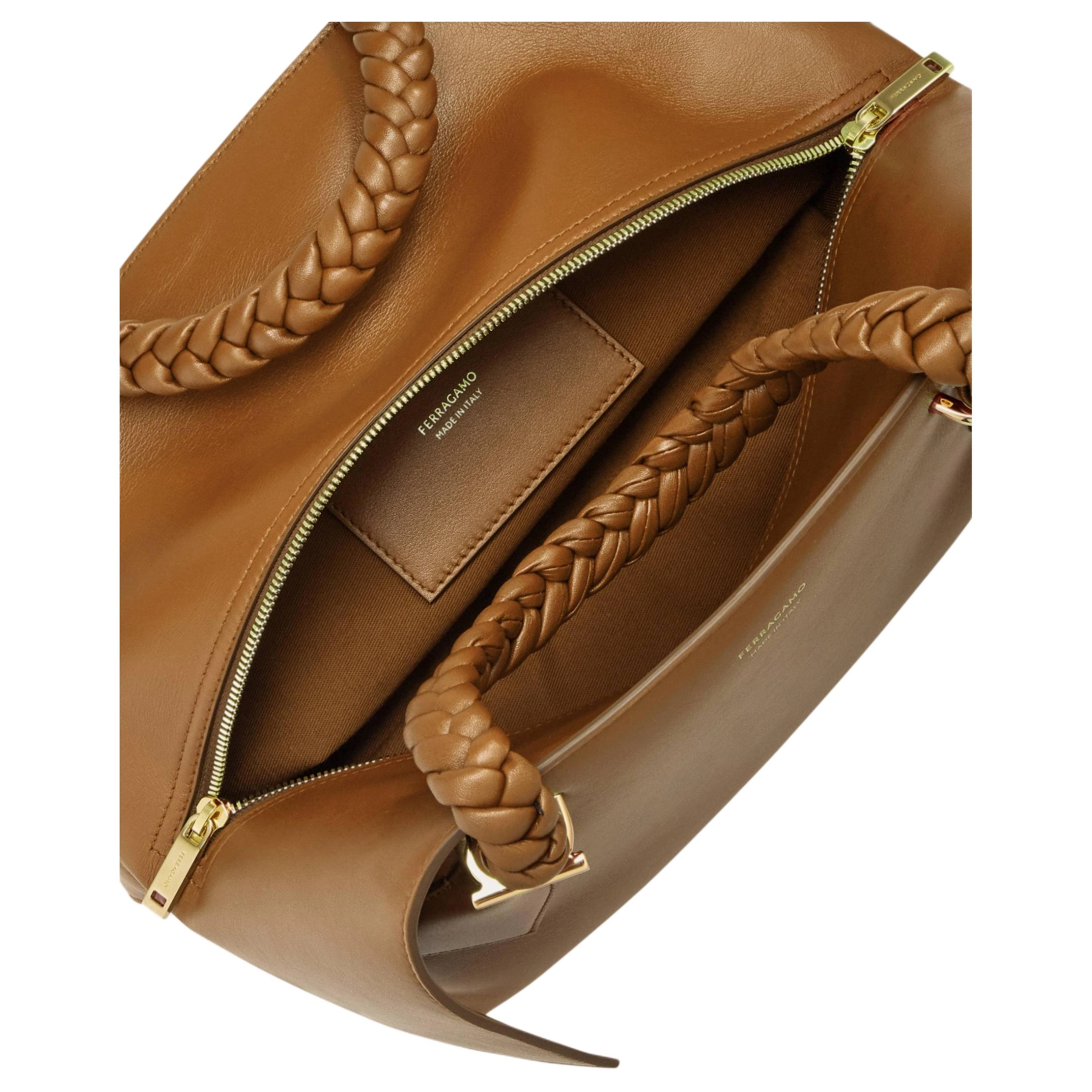 FERRAGAMO Logo