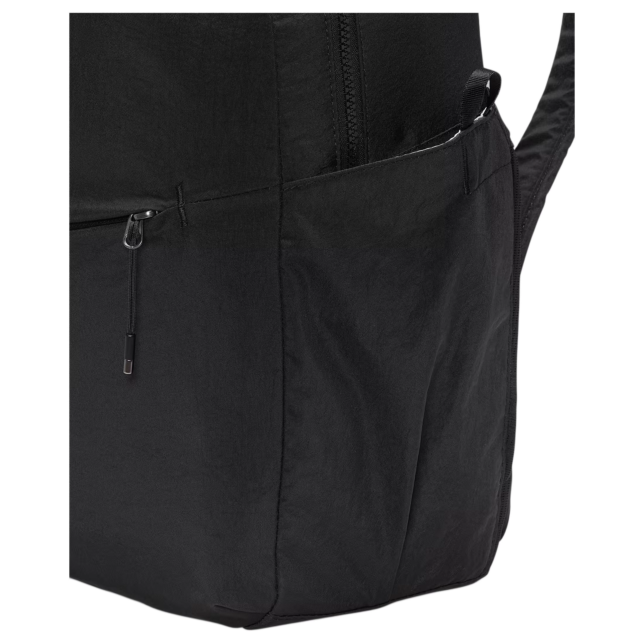 Nike Aura 24L