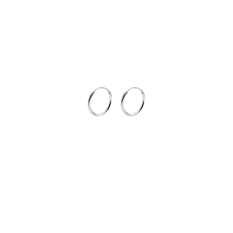 925