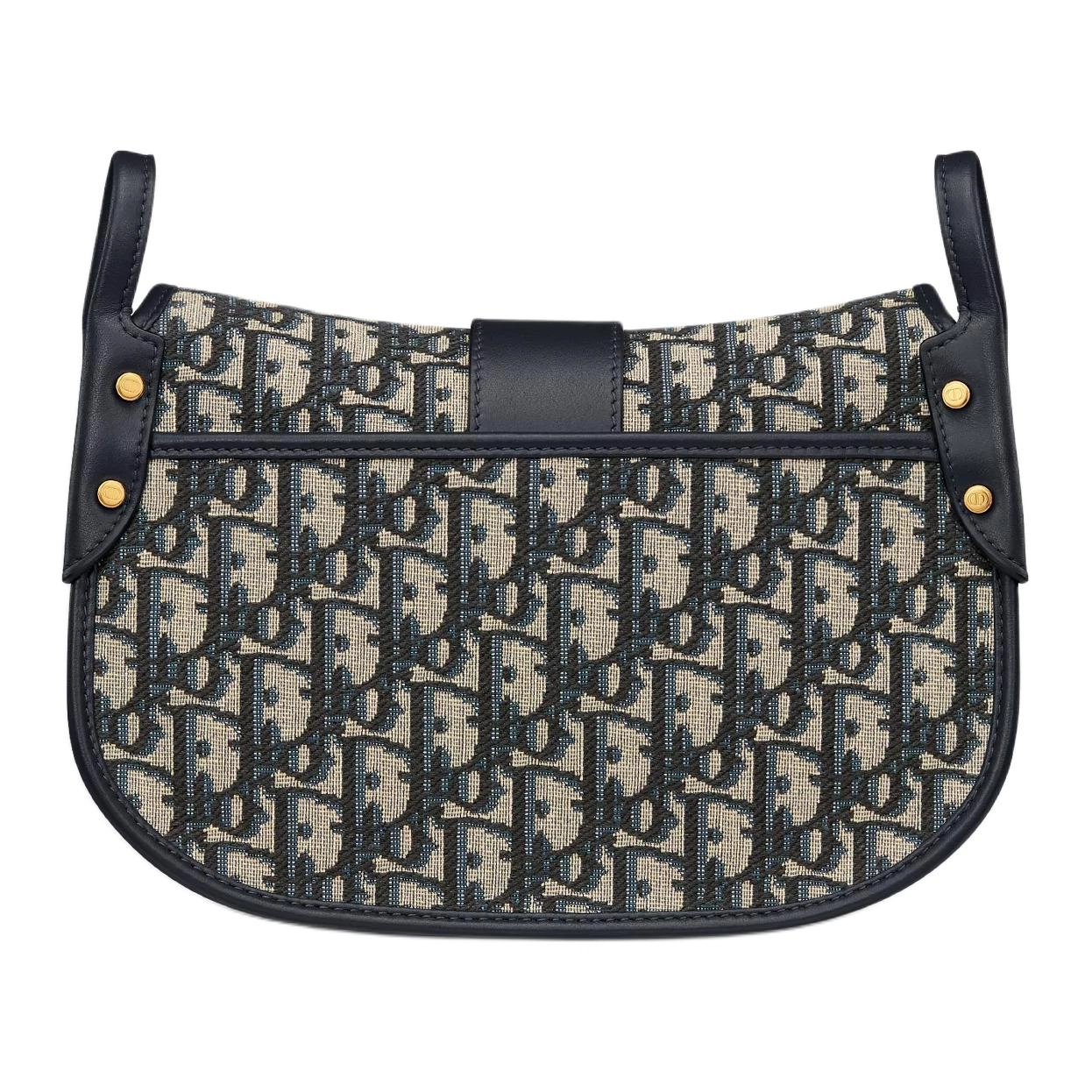 DIOR 30 Montaigne