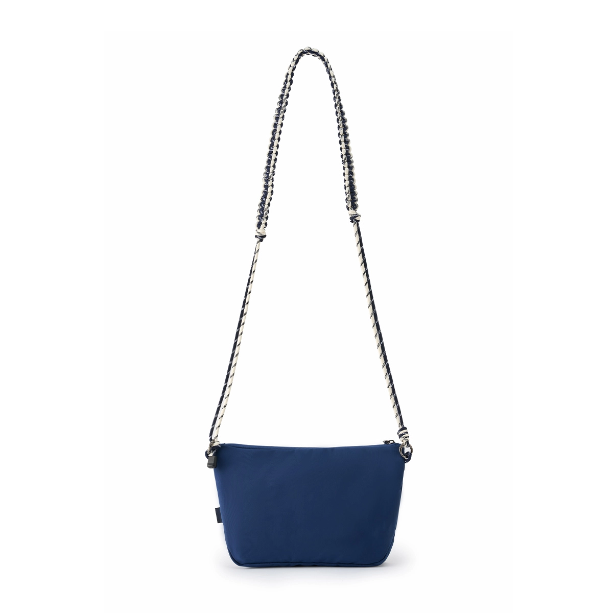 Elle Active