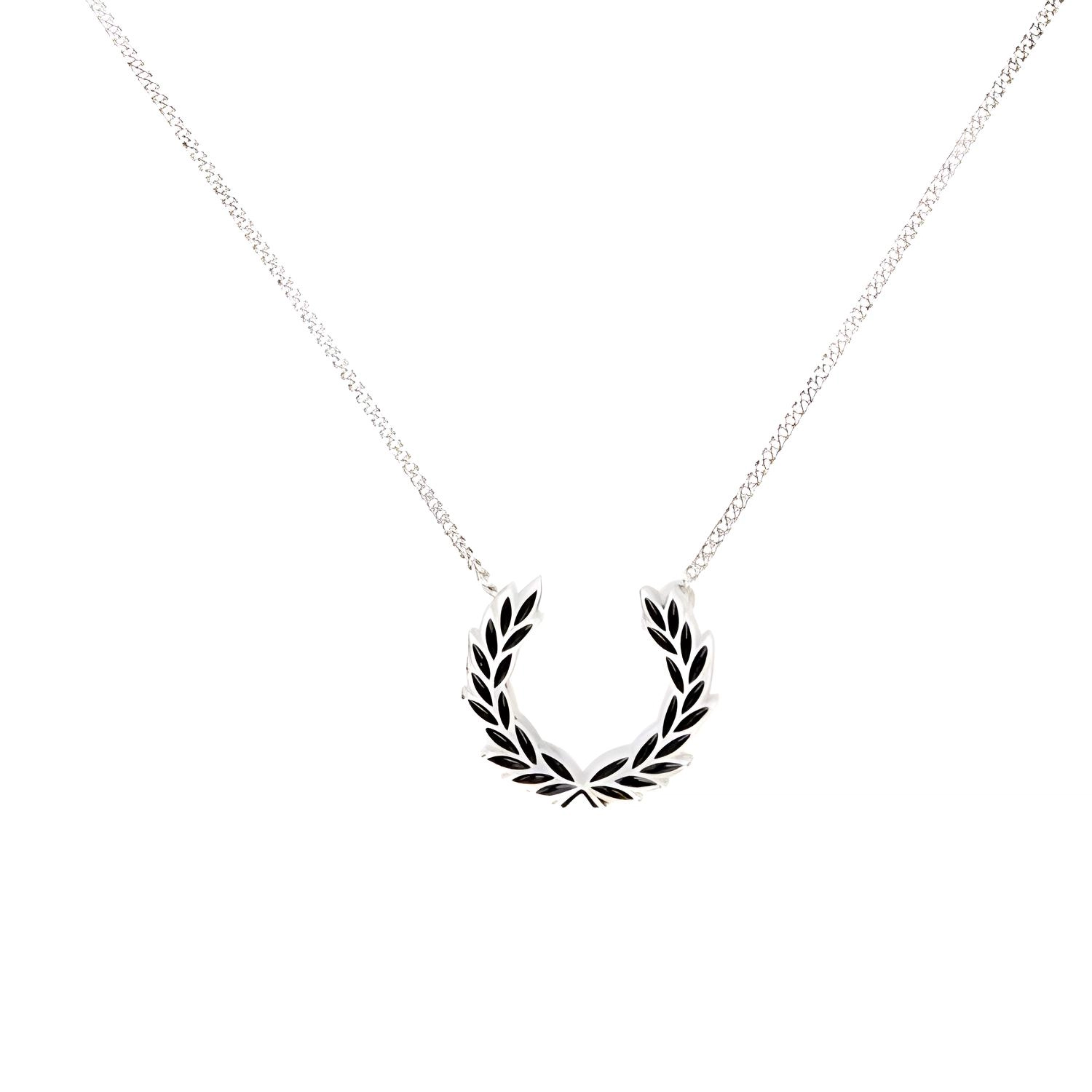 FRED PERRY Laurel Wreath