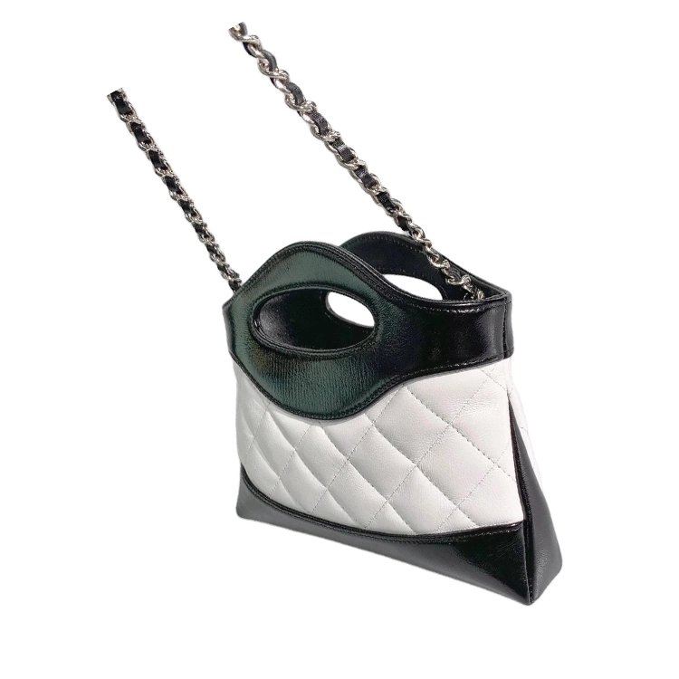 CHANEL 24B 31Bag