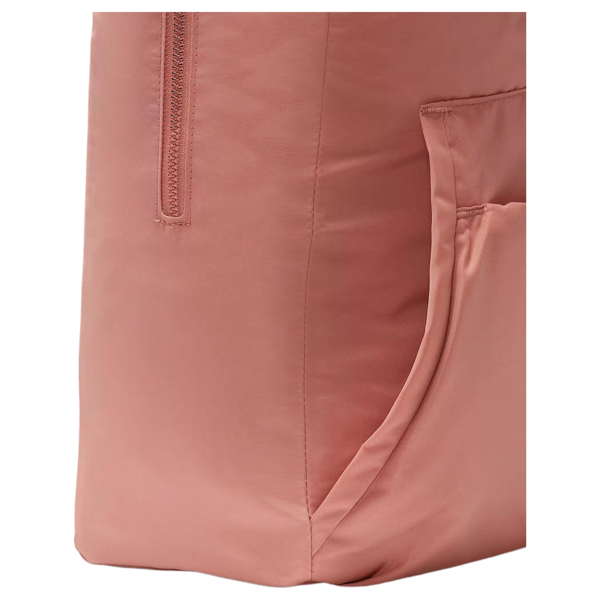 Nike One 25L