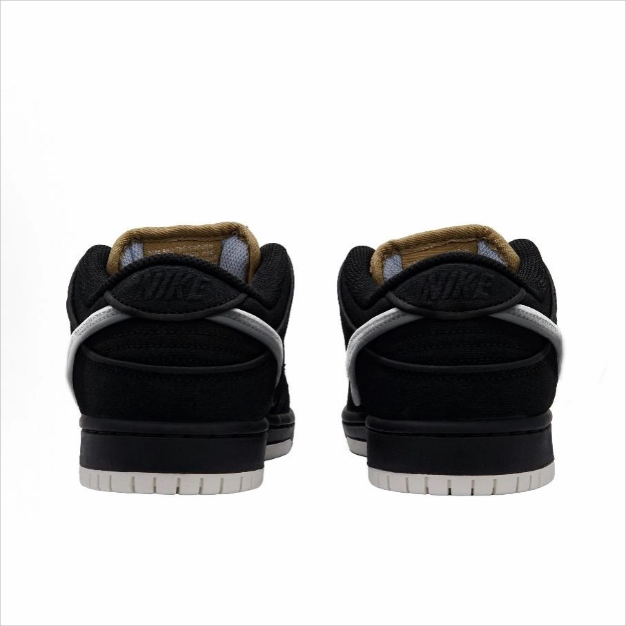 Nike Dunk SB BLACK