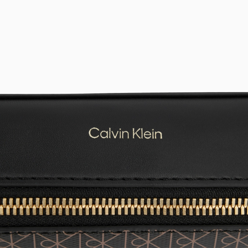 CALVIN KLEIN
