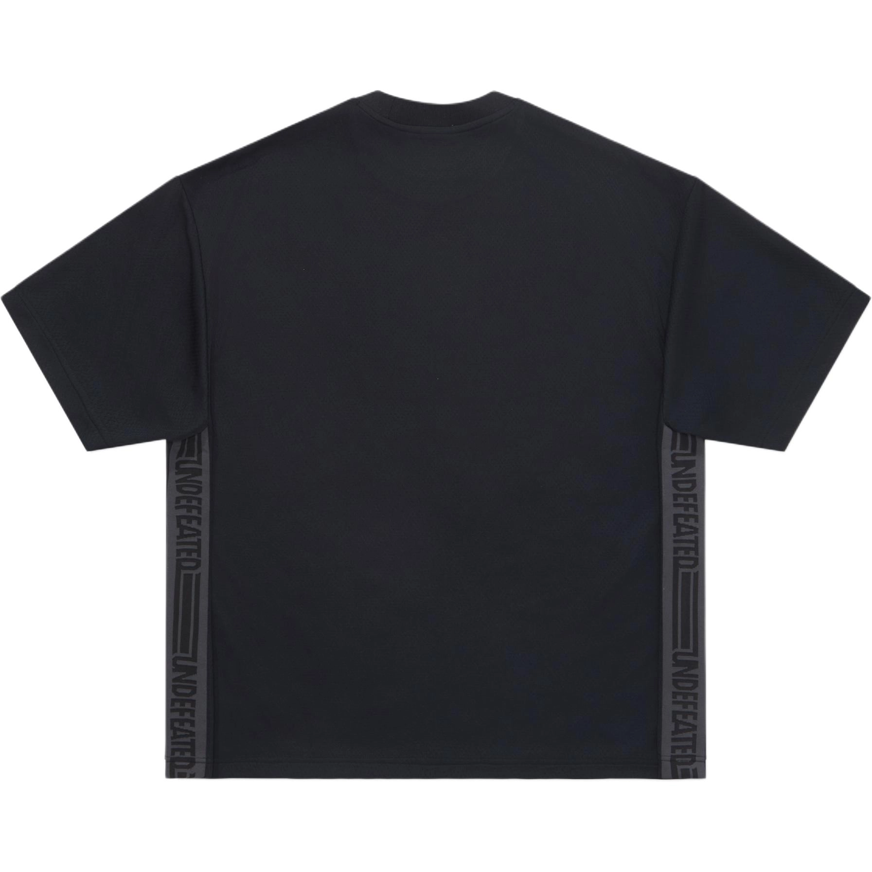 UNDEFEATED SS25 T