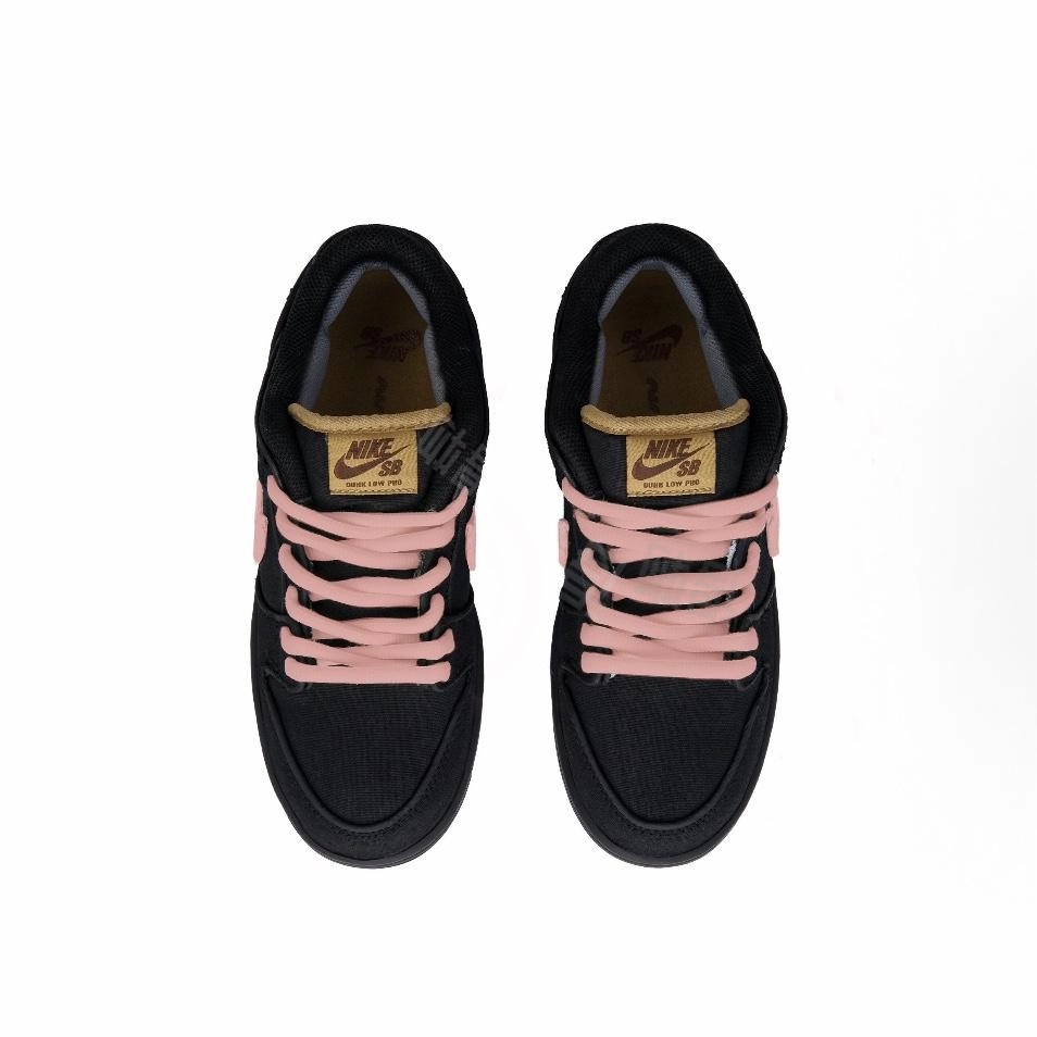 Nike Dunk SB BLACK PINK